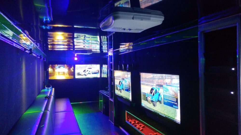 Cyber Game Truck Party